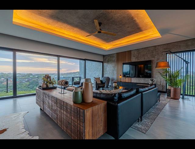 5 BEDROOM HOUSE FOR SALE IN ZULULAMI LUXURY COASTAL ESTATE